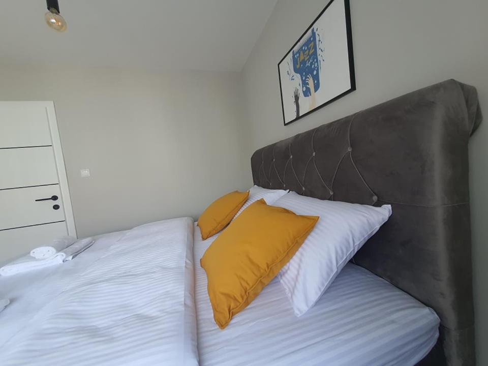 Jazz Stan Na Dan Apartman Brčko Kültér fotó